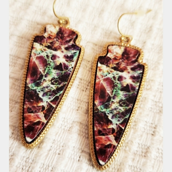 Jewelry - Marbled arrowhead Earrings